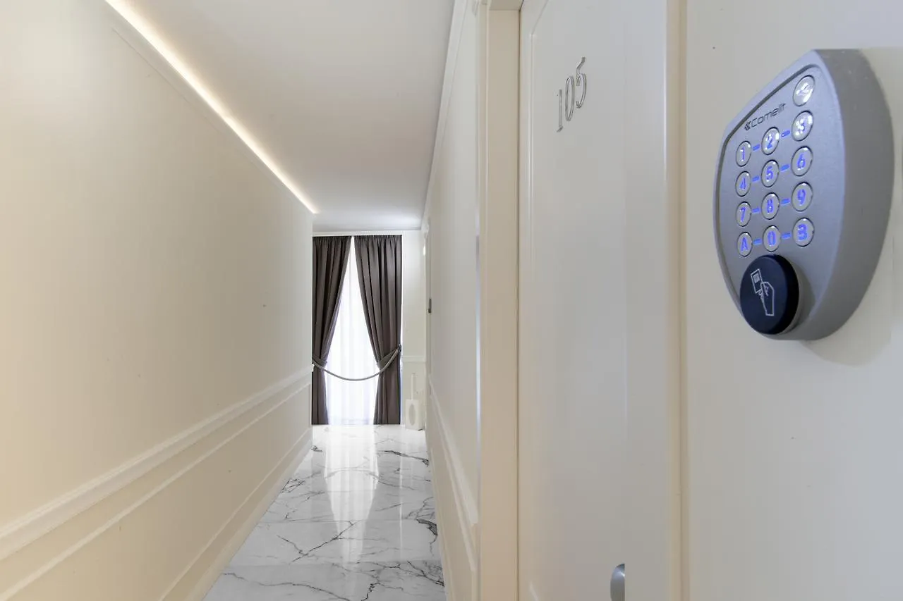 La Fontanina Suites Νάπολη 3*,